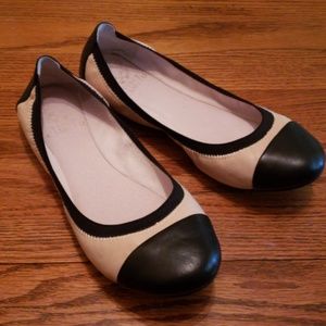 Vince Camuto Elisee Blush cap toe flats.